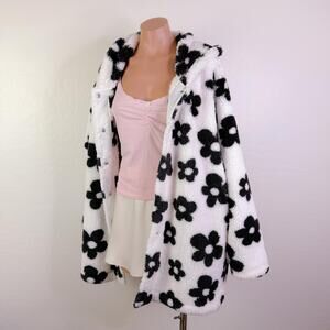 Romantic Daisy Floral Plush Fleece Fuzzy Coat Jacket Size 2X NWT Girly Sherpa